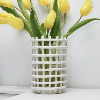 Керамични ракита ваза ръчно изработени с цветен дизайн на маса в стила на ниши от висок клас в скандинавски стил