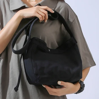 Дамски Черни ретро чанта през рамо, дългогодишна Холщовая женствена чанта за пазаруване, Прости преносими женски качествени чанти за през рамо