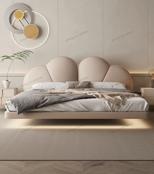 Подвесная италианската минималистичная кожено легло Лека луксозно двойно легло в основната спалня и 1,8 м модерно кожено легло мека сватба