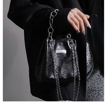 Дамска чанта с веригата от изкуствена кожа, Ежедневни модерна Нова МЕКА чанта през рамо в евро-американски стил, чанти за момичета, чанта за телефон