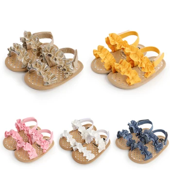 Модни сандали за новородени момичета, прекрасна лятна обувки на Принцесата на равна подметка с мека подметка, нескользящие първите проходилка